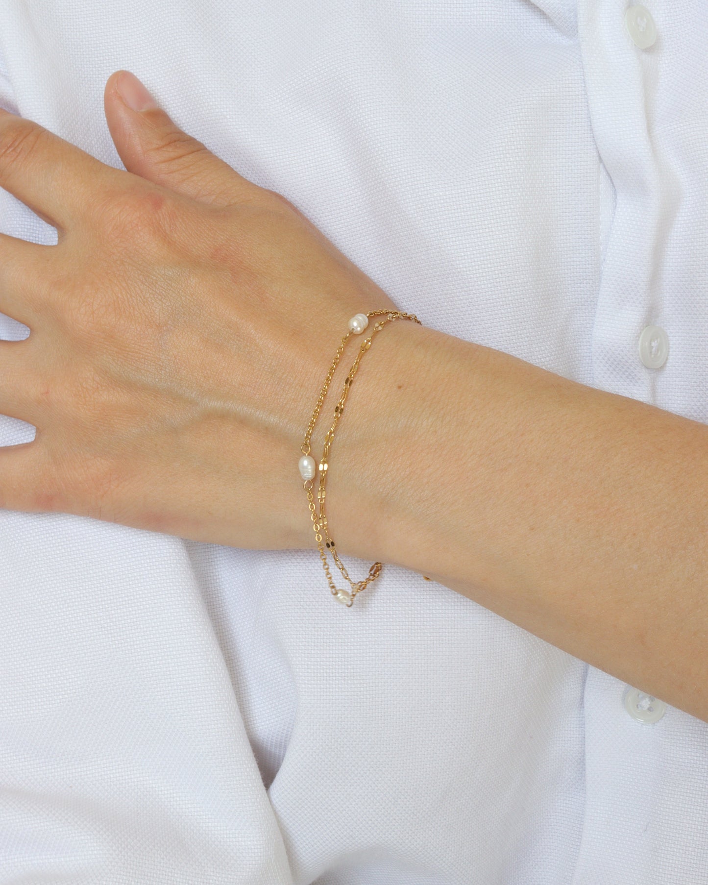 Amulette bracelet porté