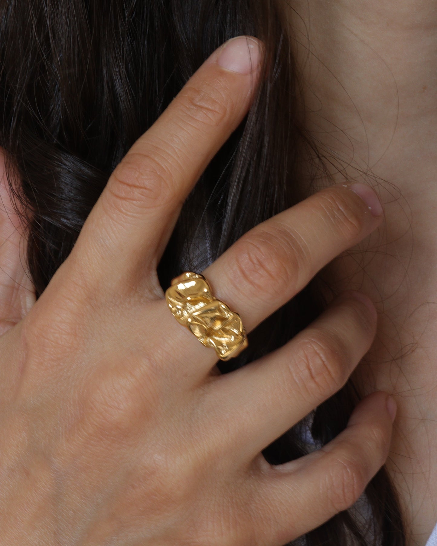 Flamboyant bague portée