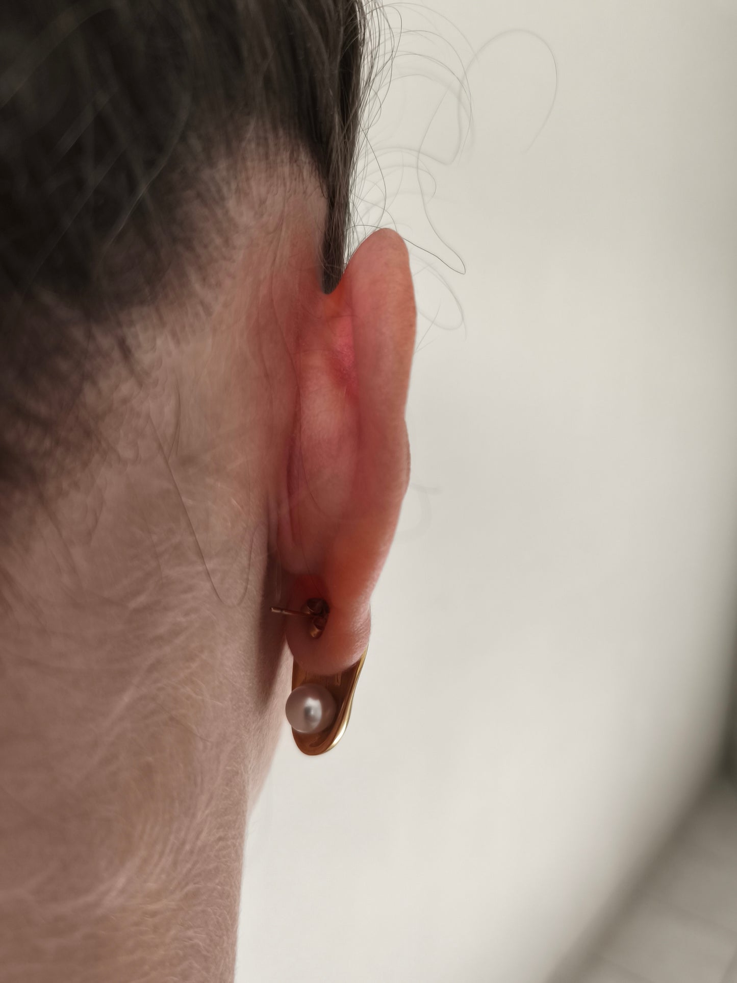 Délicatesse | Boucles d'oreilles perle cachée