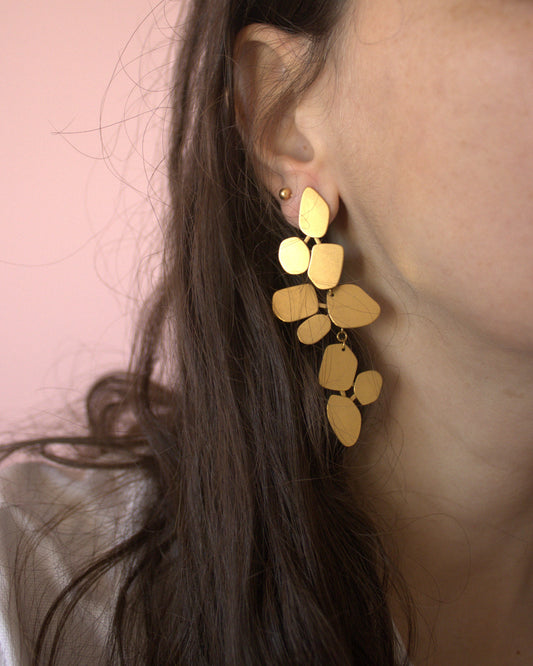 Canvas-boucles d'oreilles longueur ajustable portées logue