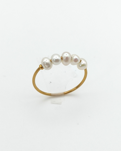 Distinction - bague 5 perles d'eau douce présentation