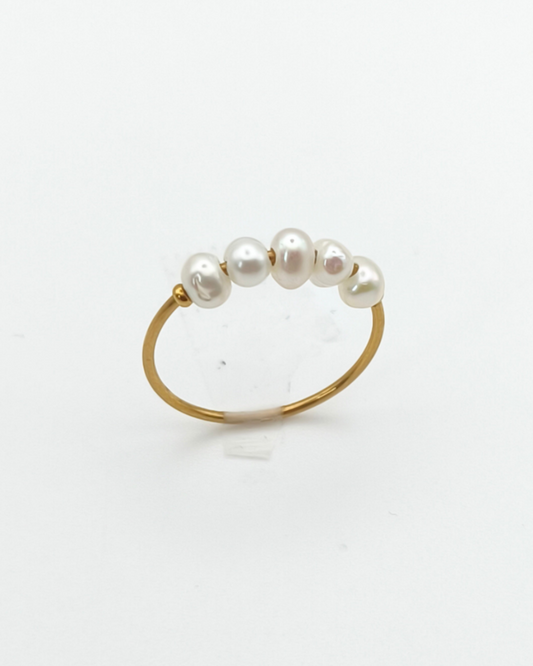 Distinction - bague 5 perles d'eau douce présentation