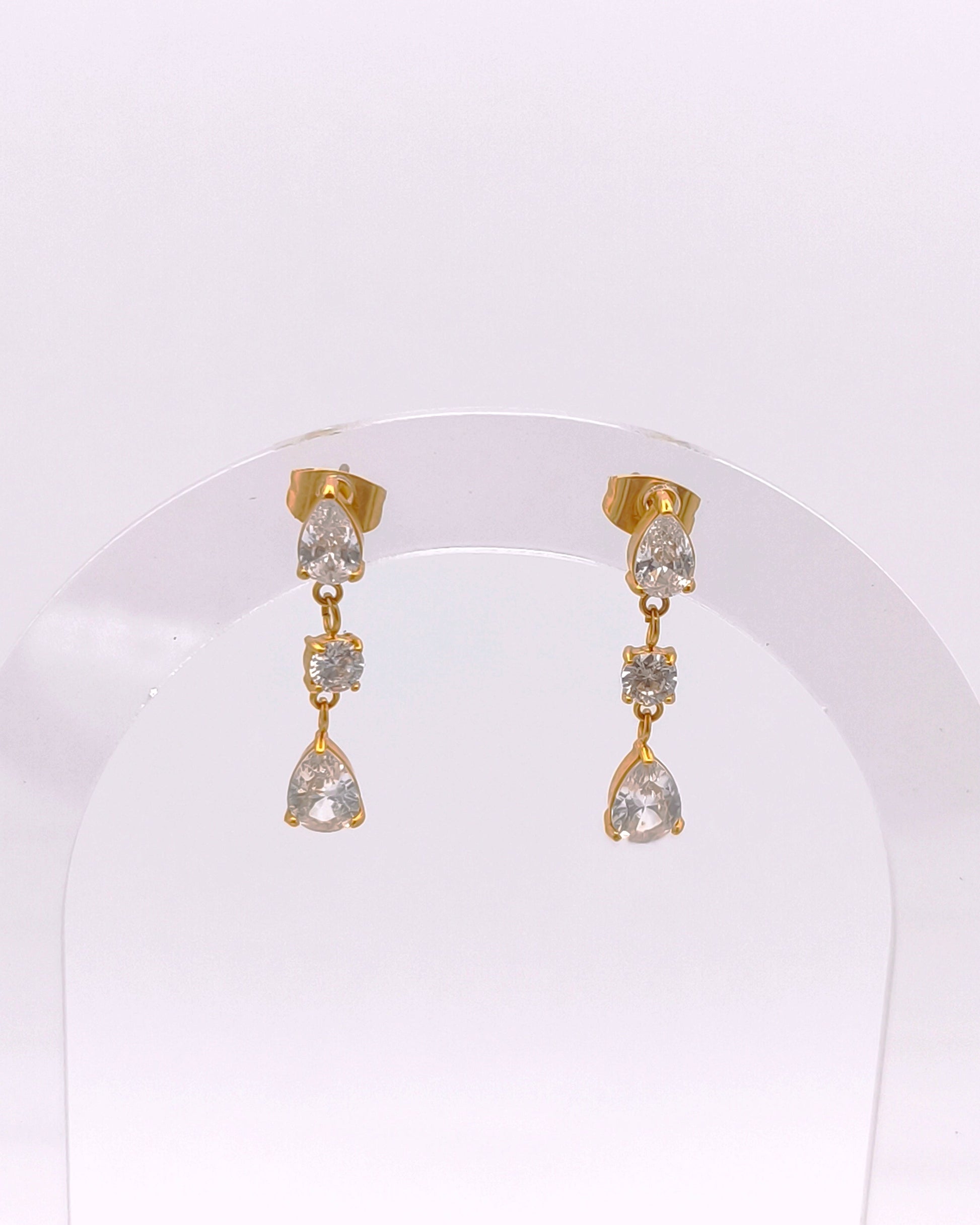 Glow - boucles d'oreilles pendantes 3 zircons présentation