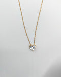 Love - collier zirconium cœur présentation 3
