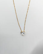 Love - collier zirconium cœur présentation 3
