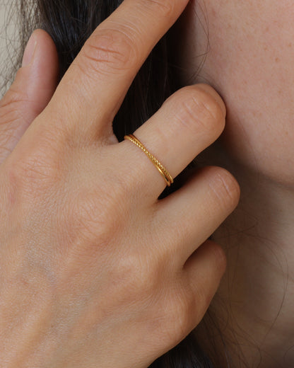 Palace bague portée