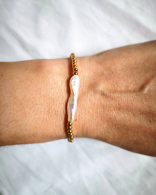 Timeless - bracelet à perles et perle de d'eau douce porté 