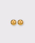 Photo des boucles d'oreilles Ballet, boucles puce boule ronde pleine doré