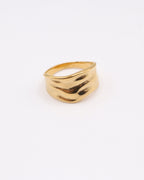 wonder photo bague texturée fond gris clair